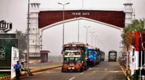 পাকিস্তানের সঙ্গে বাণিজ্য নয়, মোদির পাশে থাকার বার্তা বণিকসভার