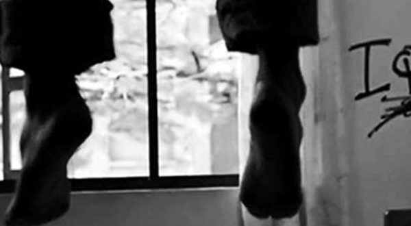 মুন্সীগঞ্জের শ্রীনগরে পরীক্ষায় ফেল করে ছাত্রীর আত্মহত্যা