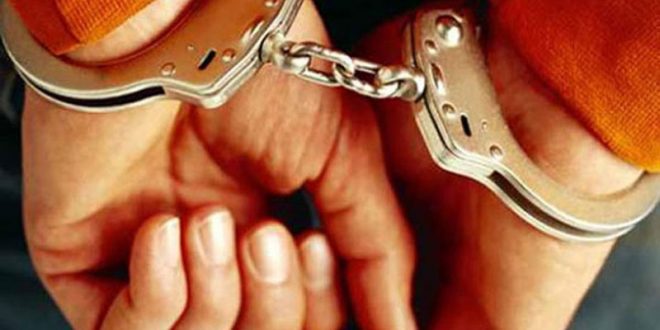 নোয়াখালীর বেগমগঞ্জ অবৈধ মেলামেশাকালে ইউপি চেয়ারম্যান আটক