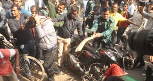 বরিশালে যুবলীগ ও ছাত্রলীগের হামলায় বিএনপির ৫০ নেতাকর্মী আহত