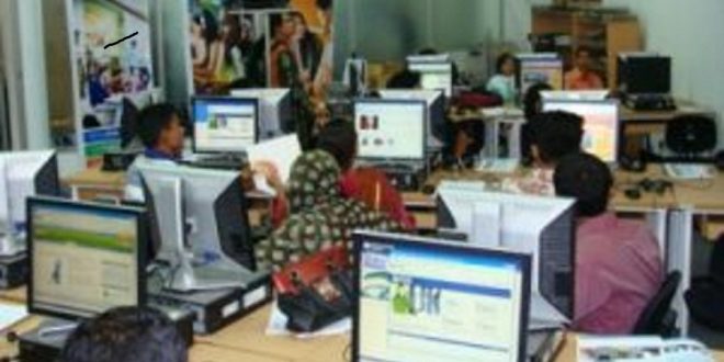 বিদেশি বিনিয়োগে বাংলাদেশে স্বদেশি সংস্থায় আছড়ে পড়ছে