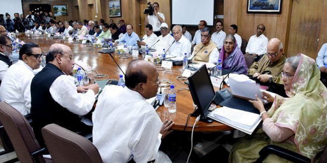 ট্যাক্স কার্ডের সংখ্যা বেড়ে হল ১২৫