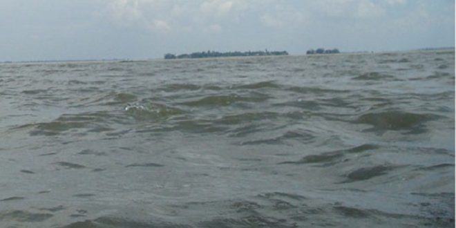 'দক্ষিণ-পশ্চিমাঞ্চলে জলাবদ্ধতার স্থায়ী সমাধানে গঙ্গা বাঁধ নির্মাণ করতে হবে'