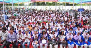 নির্মল আনন্দে মূখরিত সিরাজগঞ্জের মেধাবী ছাত্র-ছাত্রীরা