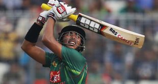 হাস্যকর শট খেলে সৌম্য আউট
