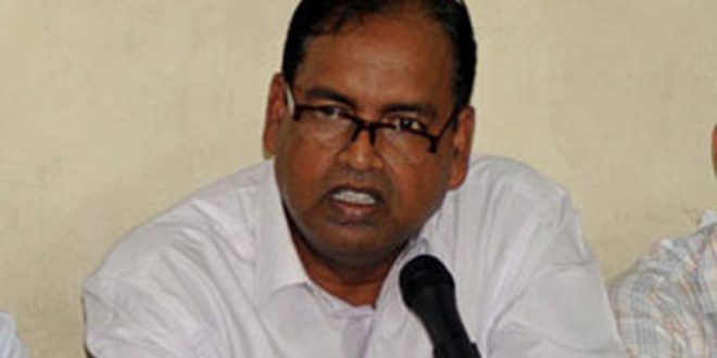 ১০ টাকায় চাল দেওয়ার নামে লুটপাট চলছে : দুদু