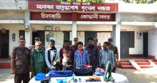 ডোমারে সীমান্ত এলাকায় ৬ দুষ্কৃতিকারী আটক