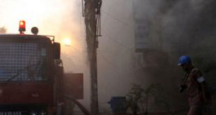 ভারতে বস্তিতে আগুন, নিহত ৩