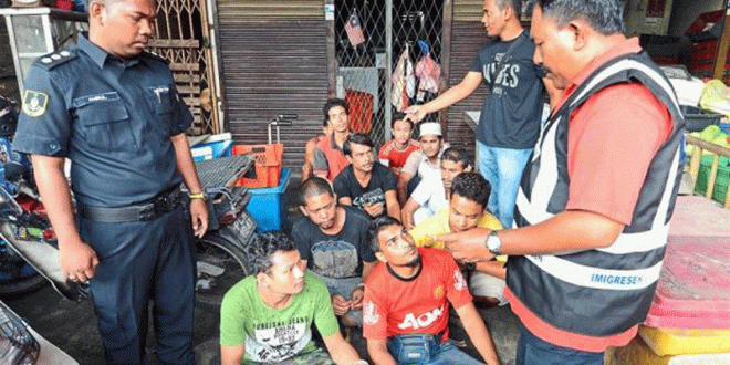 মালয়েশিয়ায় বাংলাদেশিসহ আটক ১৬