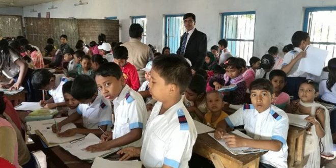 ভালুকায় ক্ষুদে শিক্ষার্থীদের নিয়ে চিত্রাংকন প্রতিযোগীতা
